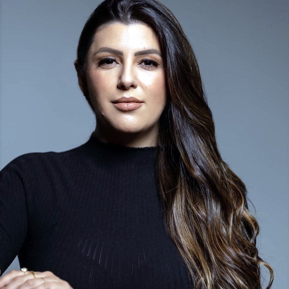 Thais Vedooto